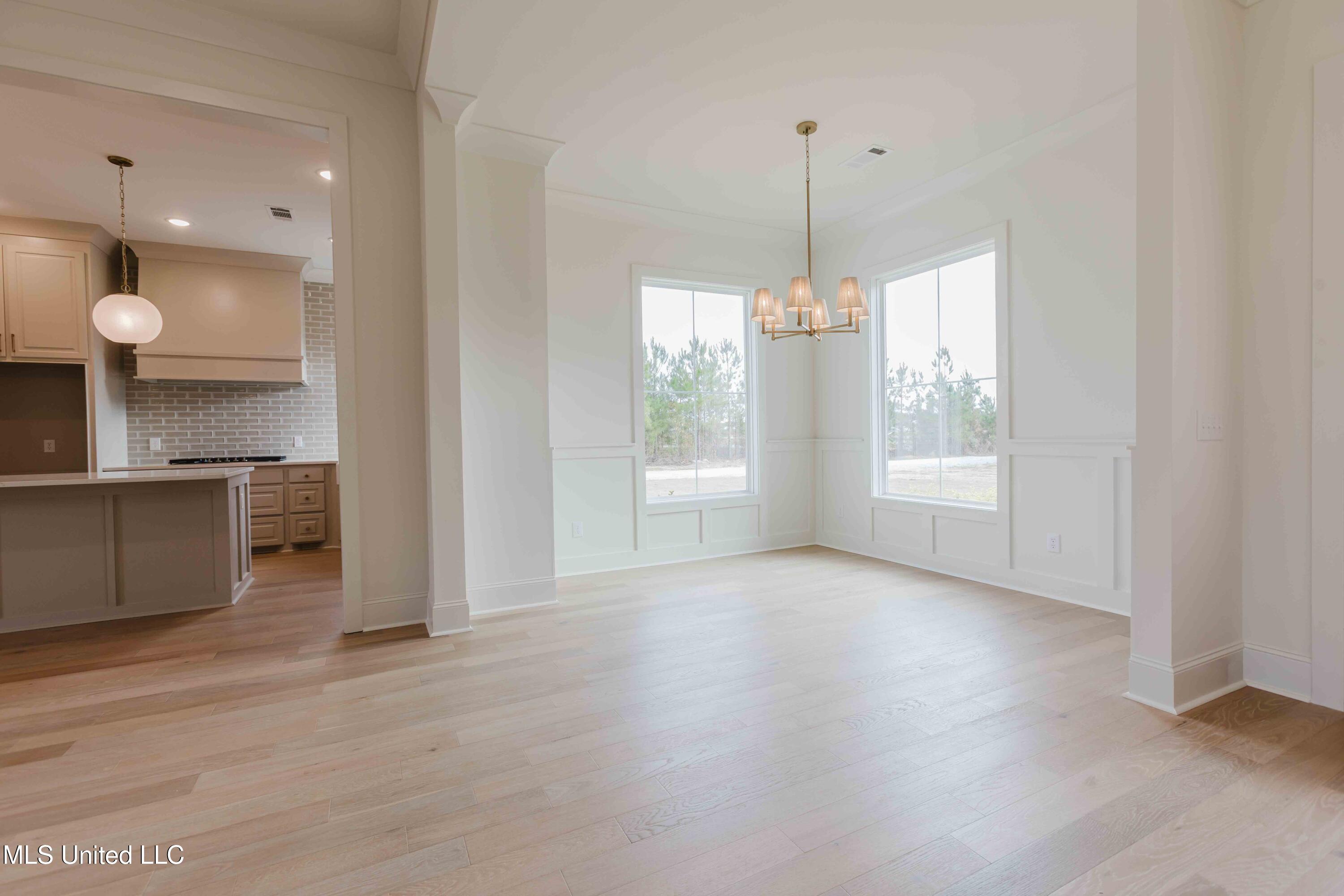 475 Stump Ridge Road Brandon, MS 39047 - Photo 19 of 51 dining/kitchen