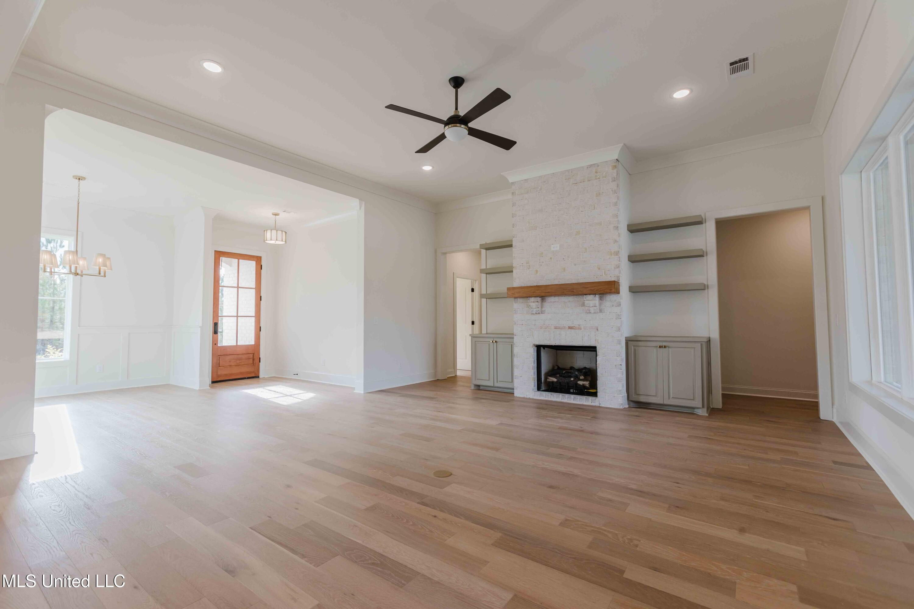 475 Stump Ridge Road Brandon, MS 39047 - Photo 20 of 51 living/fireplace
