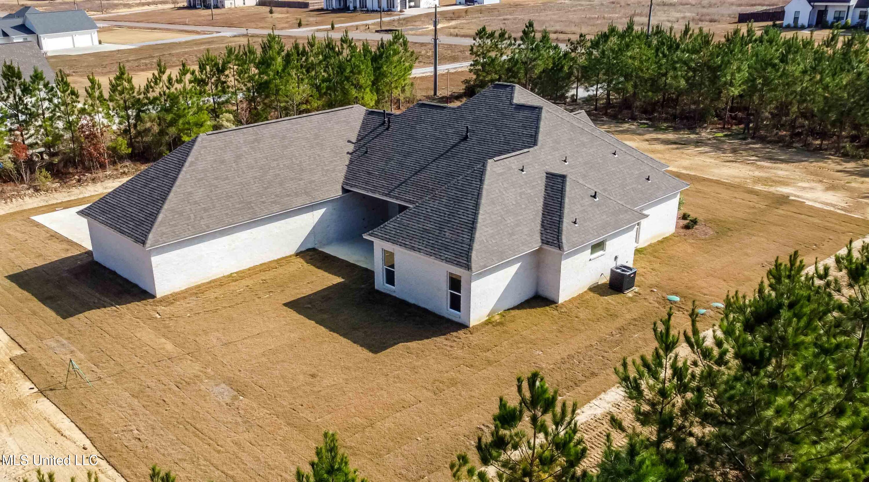 475 Stump Ridge Road Brandon, MS 39047 - Photo 6 of 51 back yard