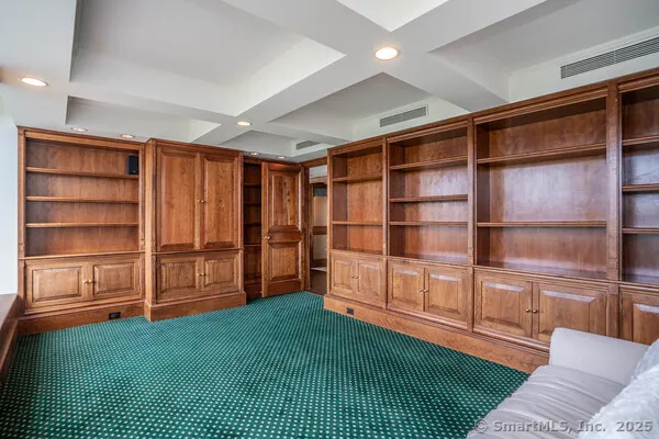 $524,000 | 1 Gold Street, Unit 14ABC, Hartford, CT 06103