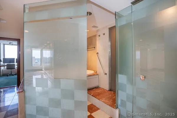 $524,000 | 1 Gold Street, Unit 14ABC, Hartford, CT 06103