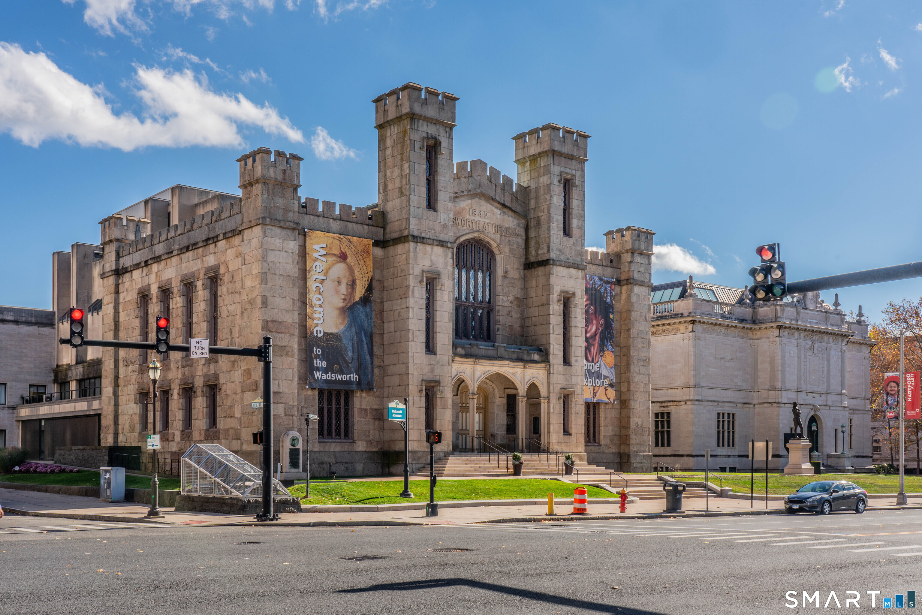1 Gold Street, Unit 14ABC Hartford, CT 06103 - Photo 35 of 37 a view of street with cars
