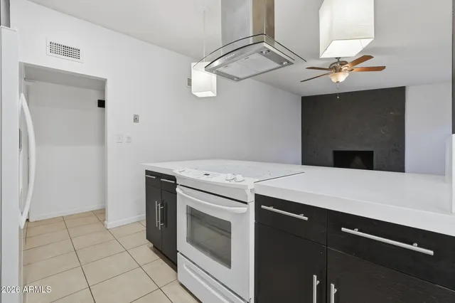 $2,295 | 2428 East La Jolla Drive, Tempe, AZ 85282