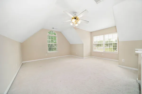 $2,400 | 100 Camden Court North, Hendersonville, TN 37075
