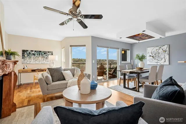 $649,000 | 701 Galer Street, Unit 808, Seattle, WA 98109