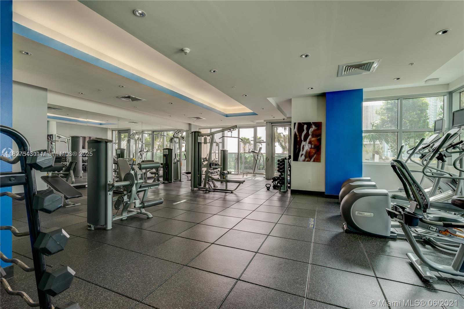 3301 Northeast 1st Avenue, Unit H2009 Miami, FL 33137 - Photo 36 of 45 a view of a room with gym equipment
