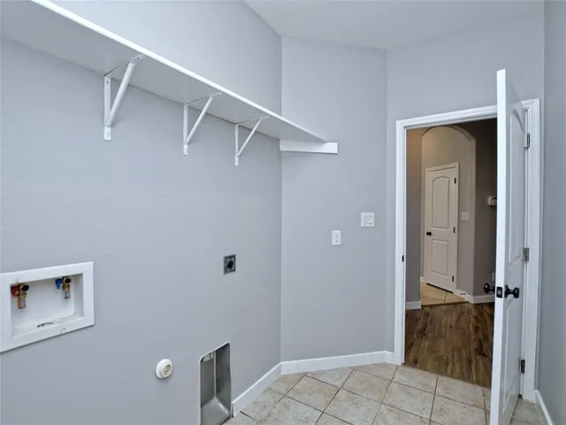 $260,000 | 217 Geode Lane, Jarrell, TX 76537