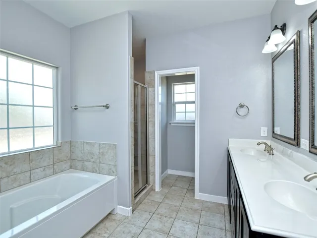 $260,000 | 217 Geode Lane, Jarrell, TX 76537