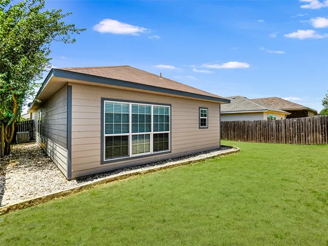 $260,000 | 217 Geode Lane, Jarrell, TX 76537