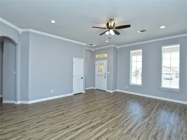 $260,000 | 217 Geode Lane, Jarrell, TX 76537