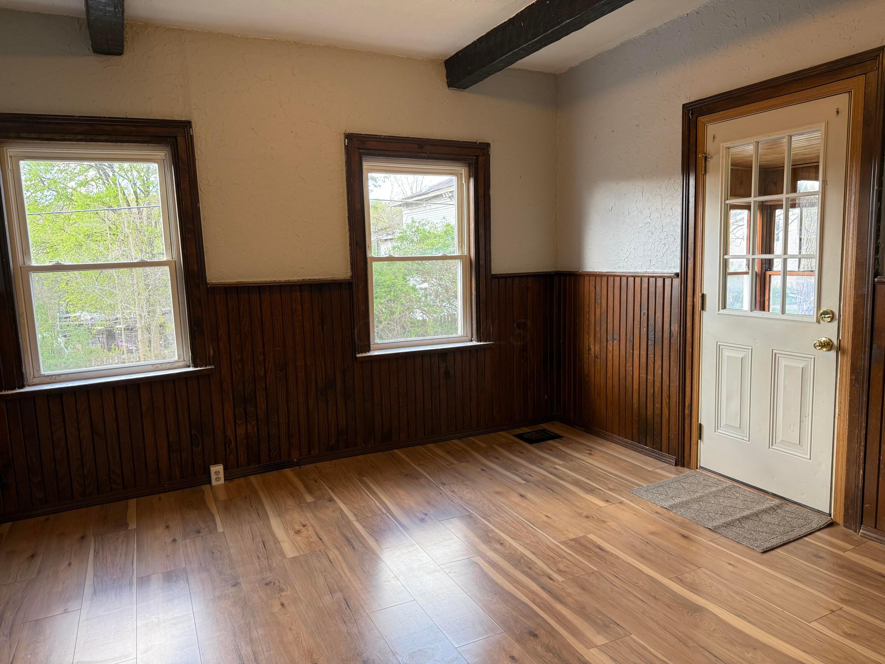 7071 Columbus Road Centerburg, OH 43011 - Photo 3 of 10 IMG_4576