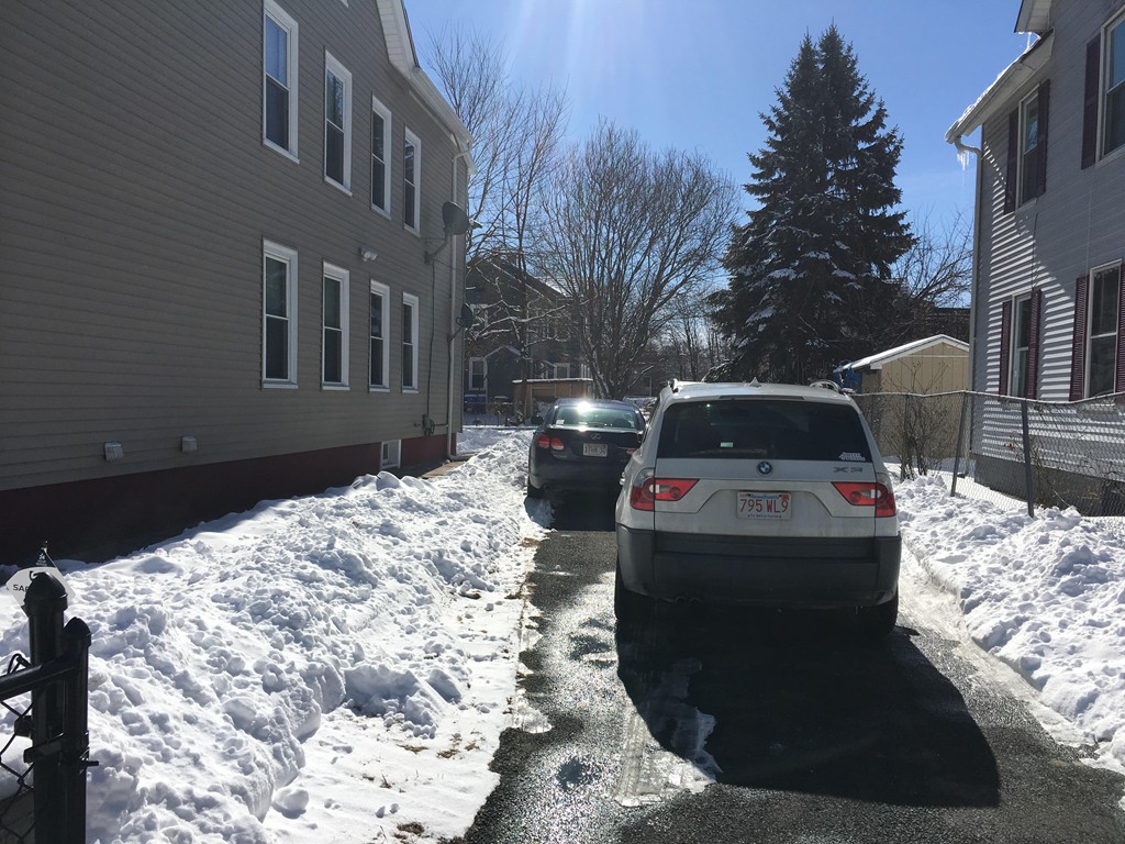 37 Talcott Avenue Springfield, MA 01107 - Photo 15 of 19 Gallery Image 15