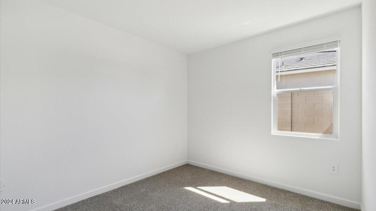 3005 Simone Avenue Apache Junction, AZ 85120 - Photo 9 of 14 justin bed 3
