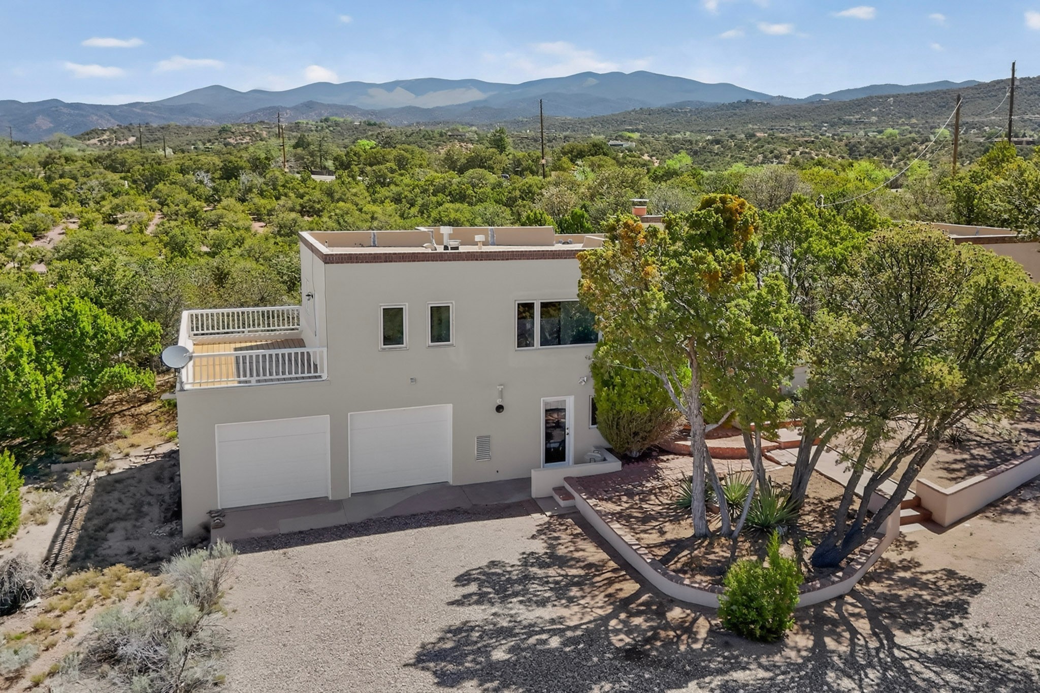 1064 Bishops Lodge Road Santa Fe, NM 87501 - Photo 38 of 40