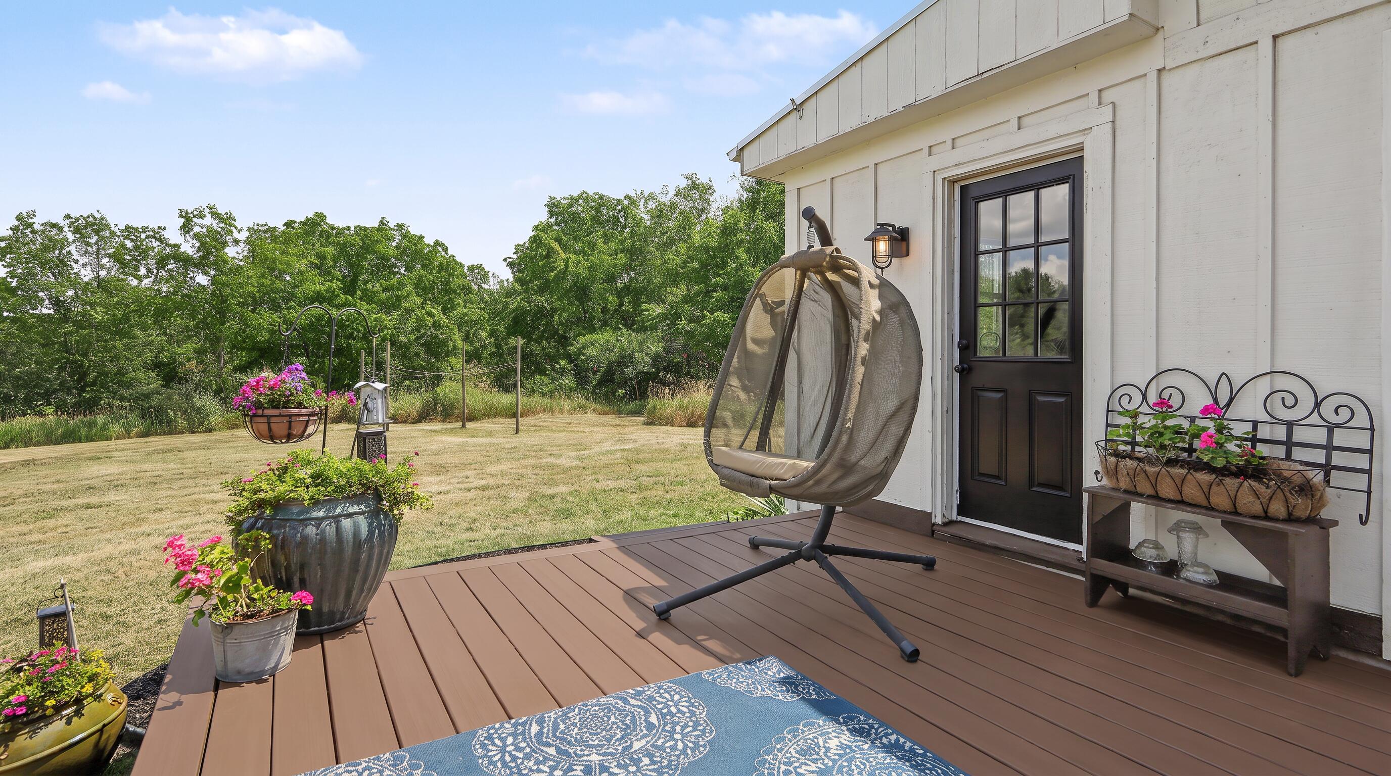 3373 Fillmore Street Jenison, MI 49428 - Photo 21 of 28 Deck/Yard