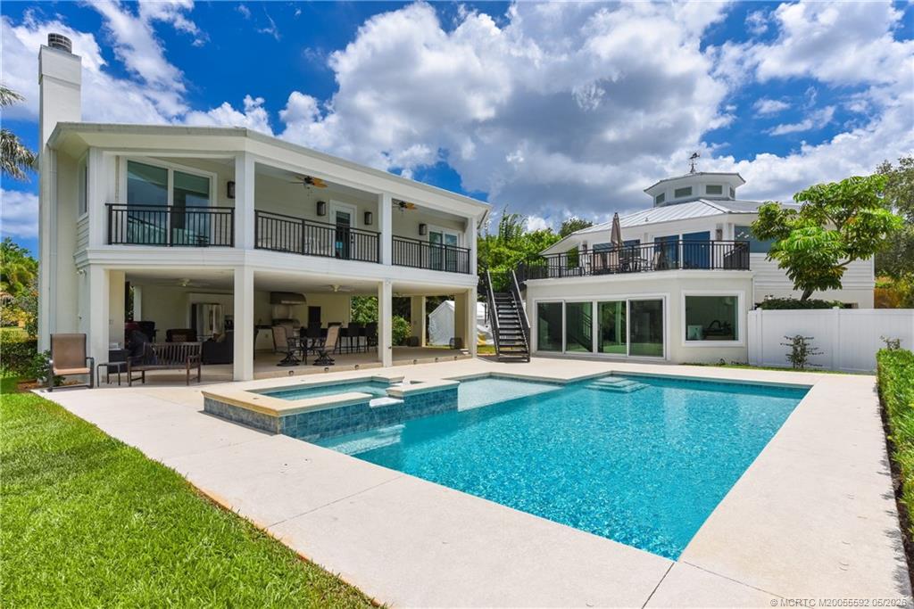 1374 Northwest Coconut Point Lane Stuart, FL 34994 - Photo 11 of 61