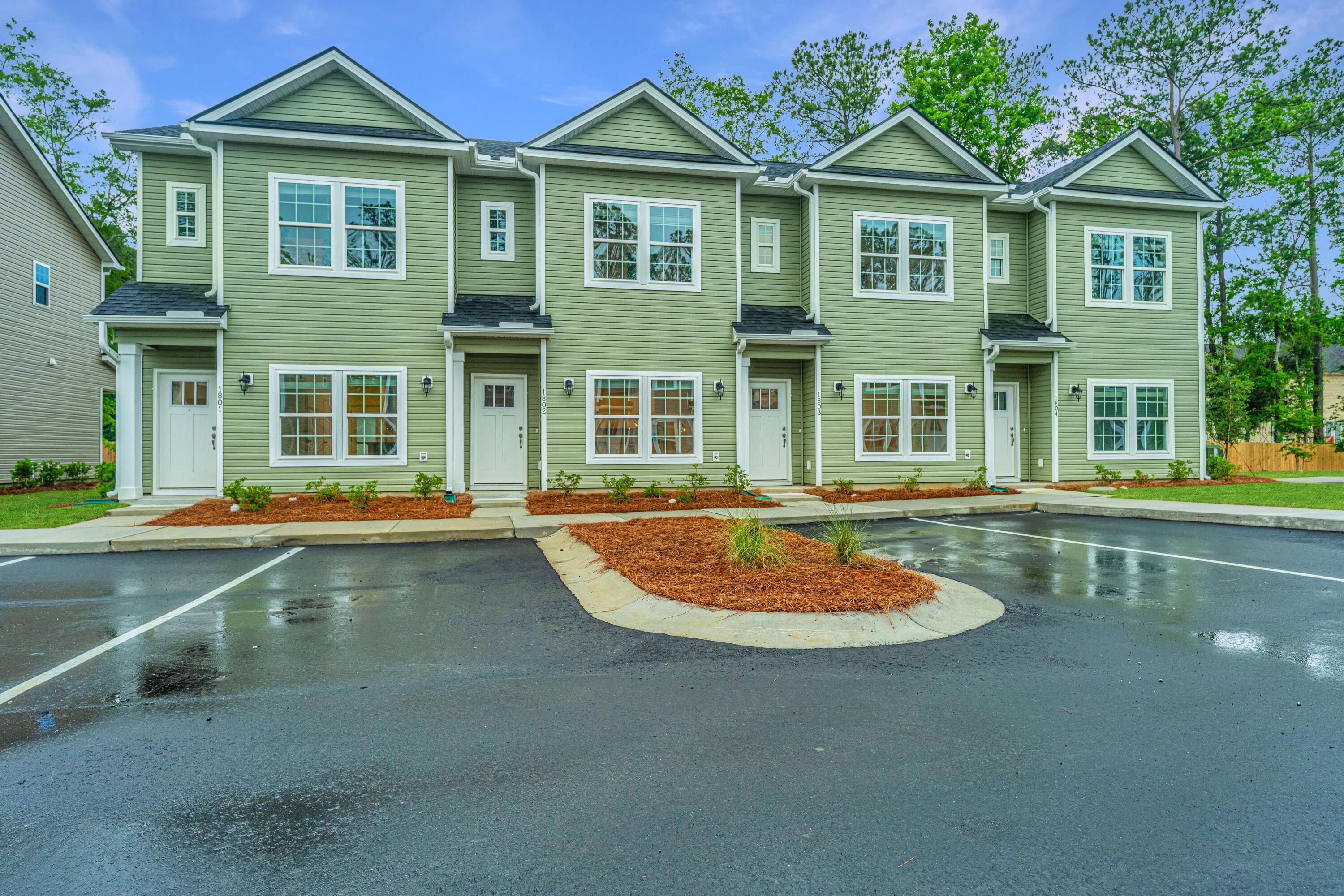 1303 Twin Rivers Drive Wando, SC 29492 - Photo 5 of 33 Twin Rivers Towns