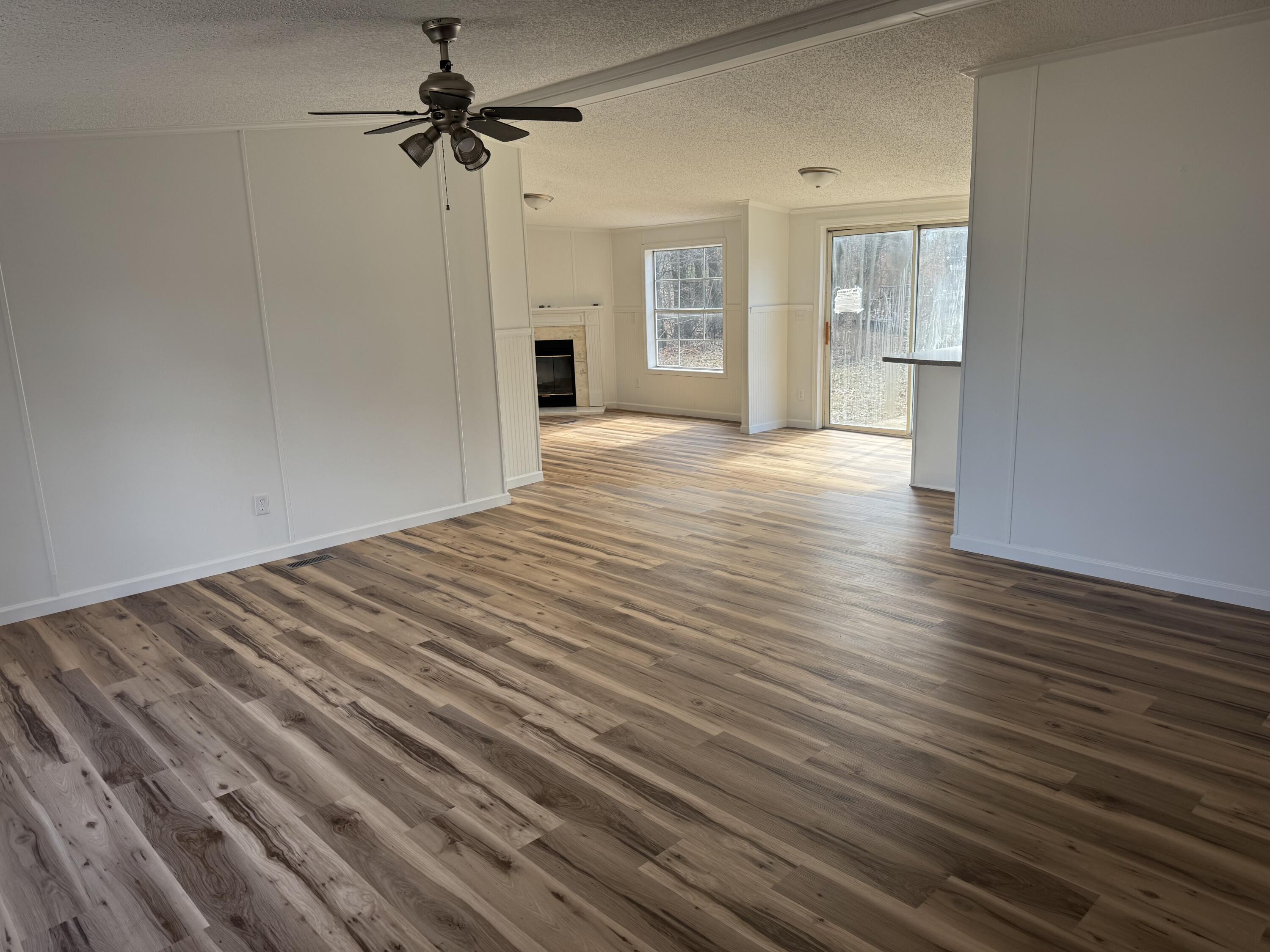 7067 Hall Road Muskegon, MI 49442 - Photo 6 of 28 IMG_9489