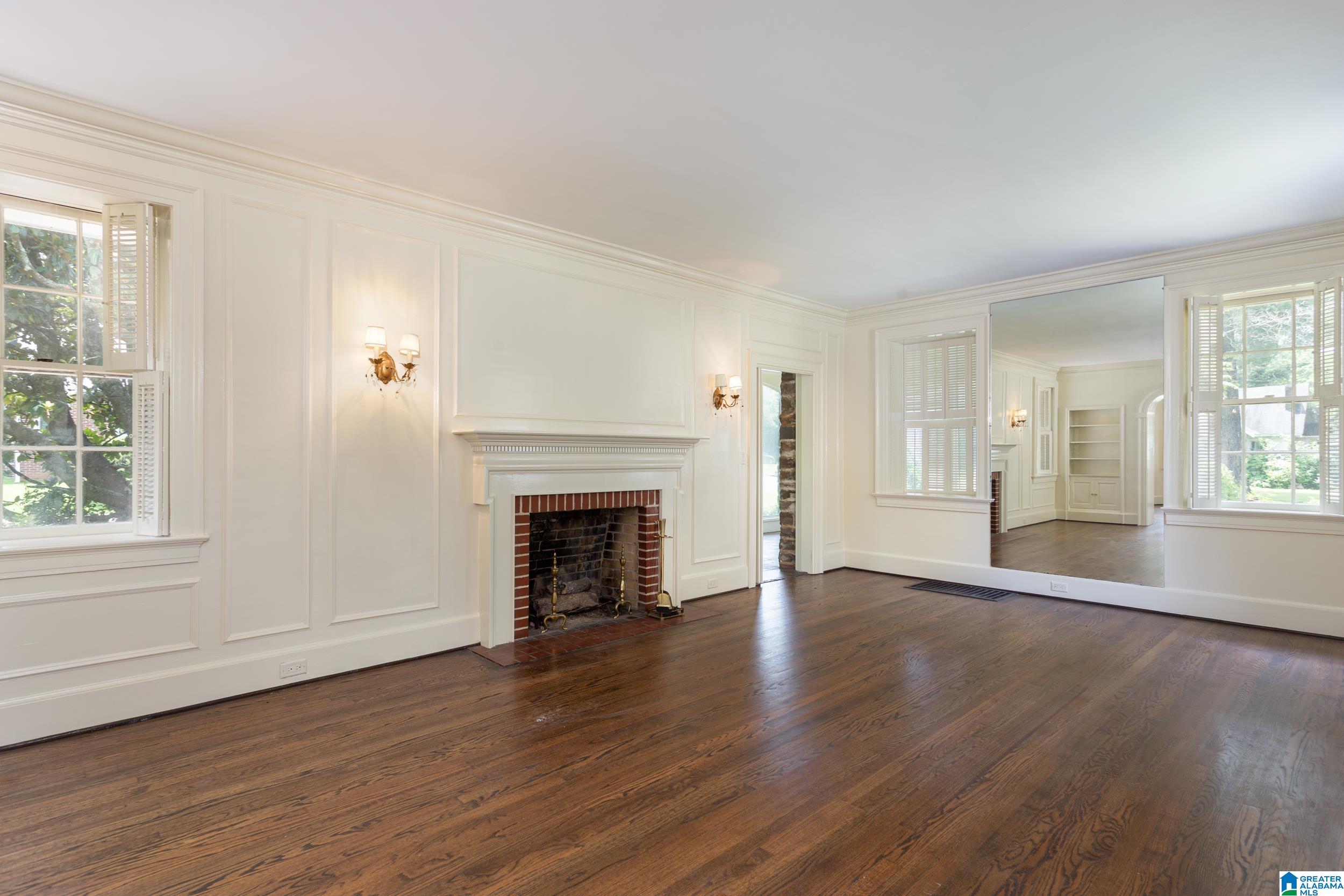 700 Cedar Street Talladega, AL 35160 - Photo 5 of 42