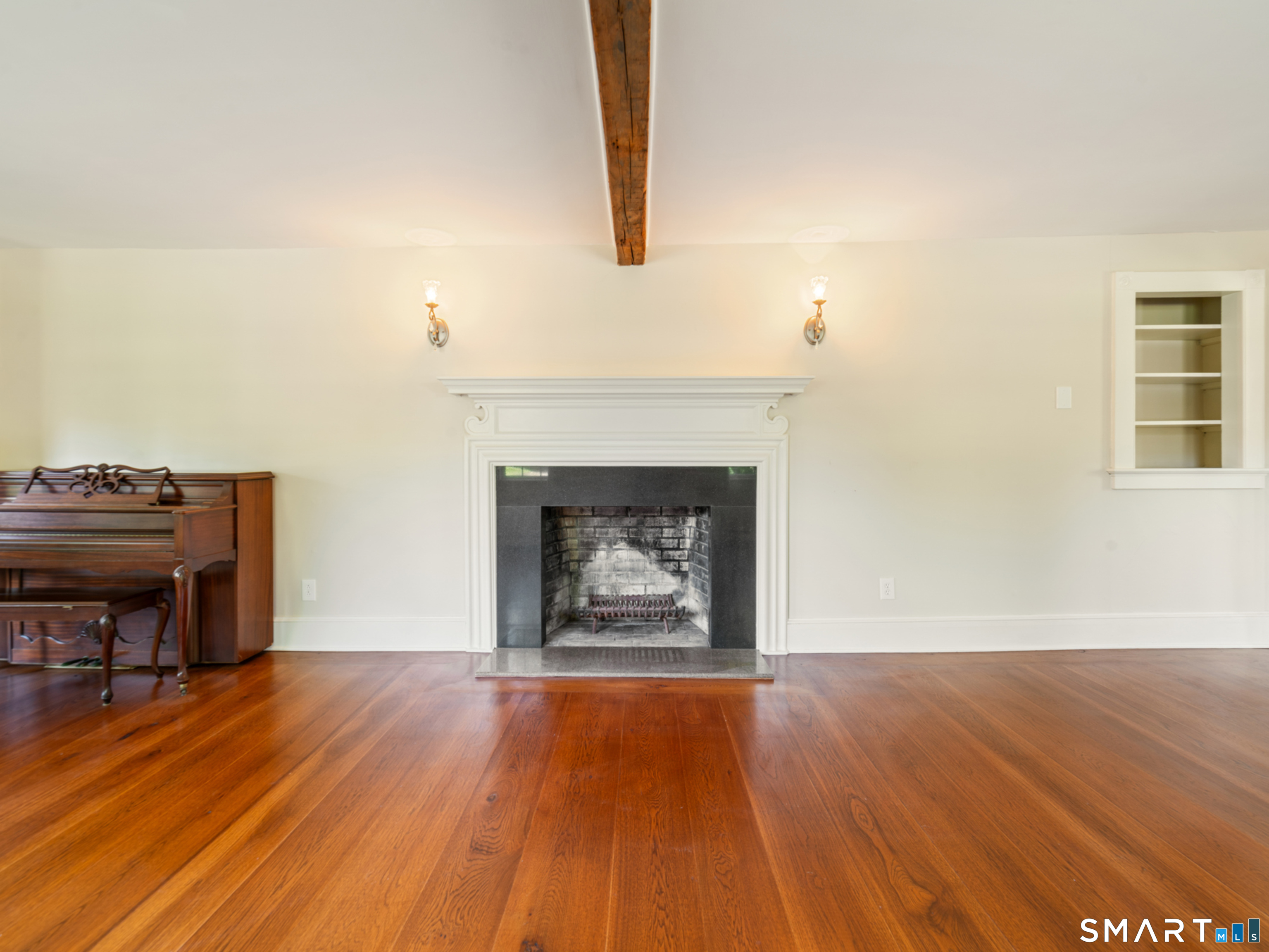 47 South Street Roxbury, CT 06783 - Photo 6 of 34