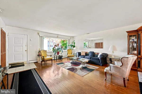 $380,000 | 5 Drexel Avenue, Lansdowne, PA 19050