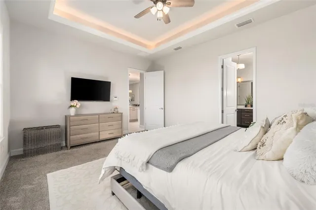 $600,000 | 11918 Southwest 32nd Lane, Gainesville, FL 32608