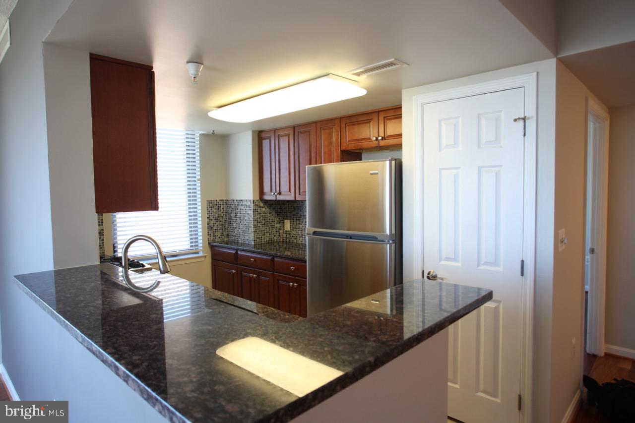 11710 Old Georgetown Road, Unit 1317 North Bethesda, MD 20852 - Photo 16 of 44