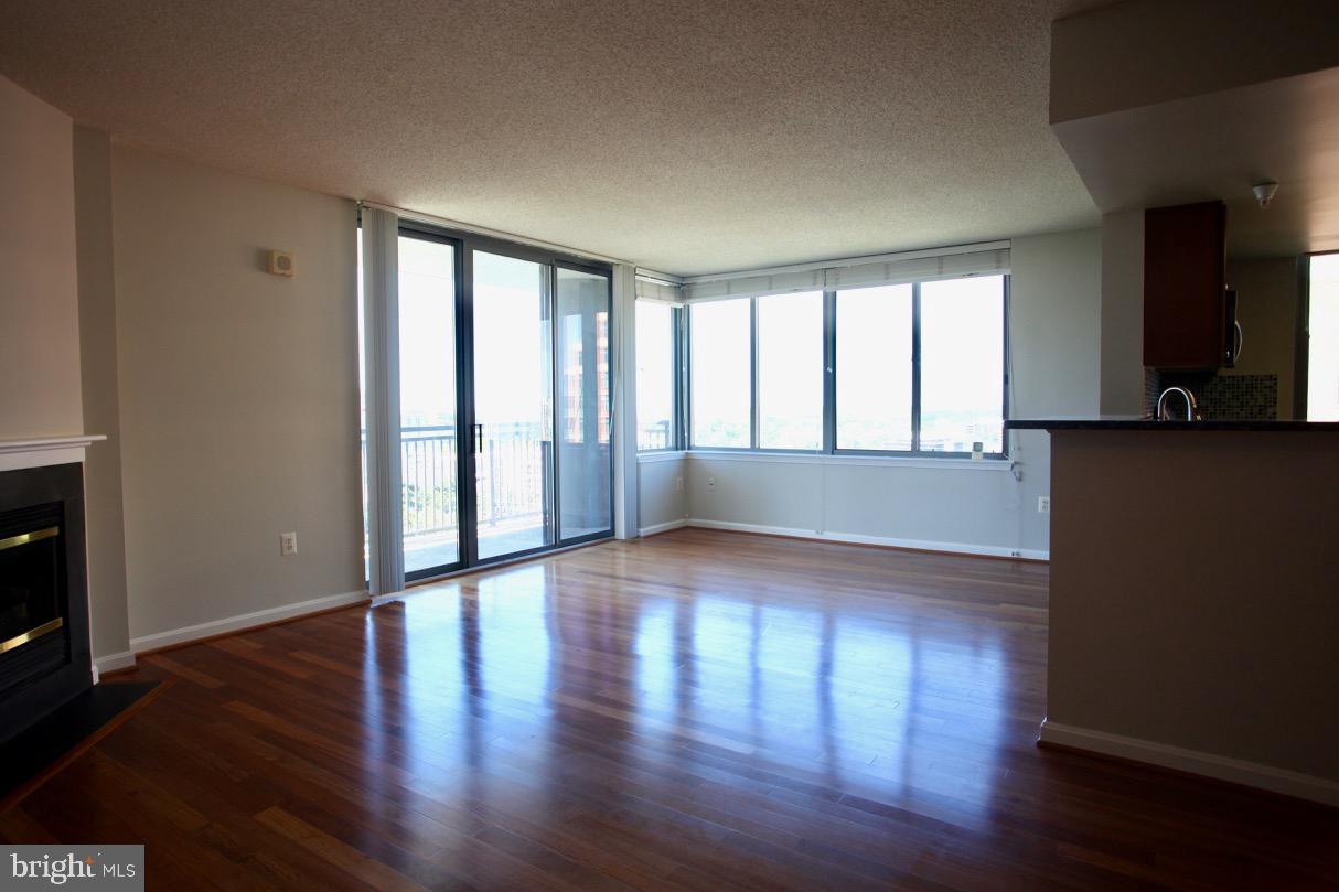 11710 Old Georgetown Road, Unit 1317 North Bethesda, MD 20852 - Photo 17 of 44
