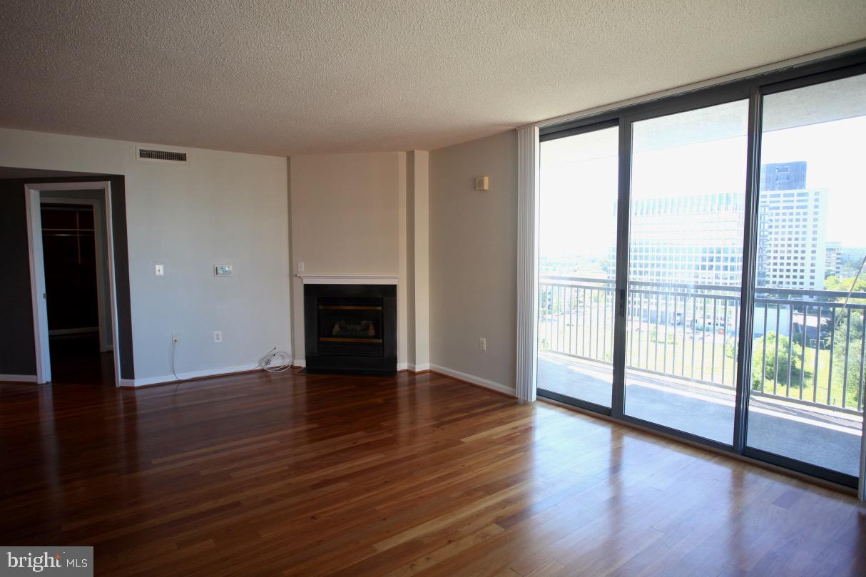 11710 Old Georgetown Road, Unit 1317 North Bethesda, MD 20852 - Photo 18 of 44