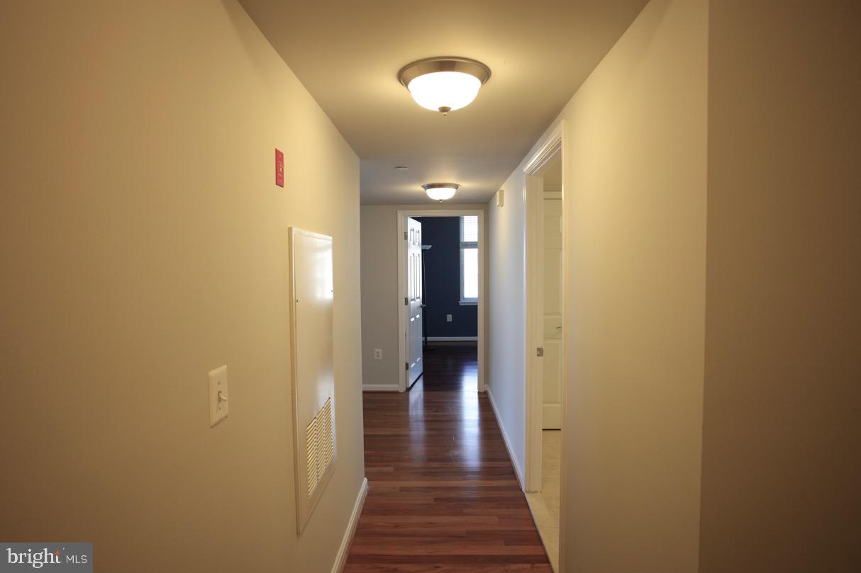 11710 Old Georgetown Road, Unit 1317 North Bethesda, MD 20852 - Photo 3 of 44