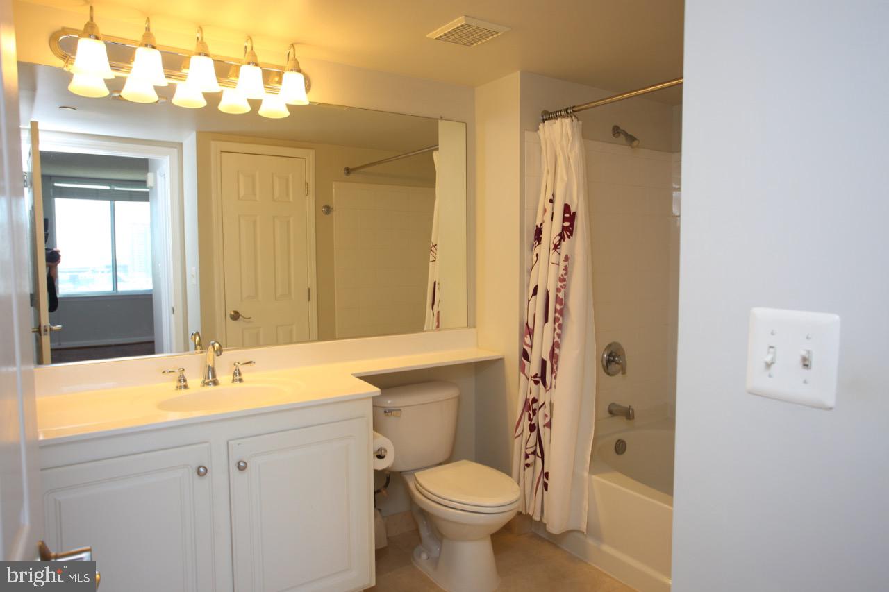 11710 Old Georgetown Road, Unit 1317 North Bethesda, MD 20852 - Photo 29 of 44