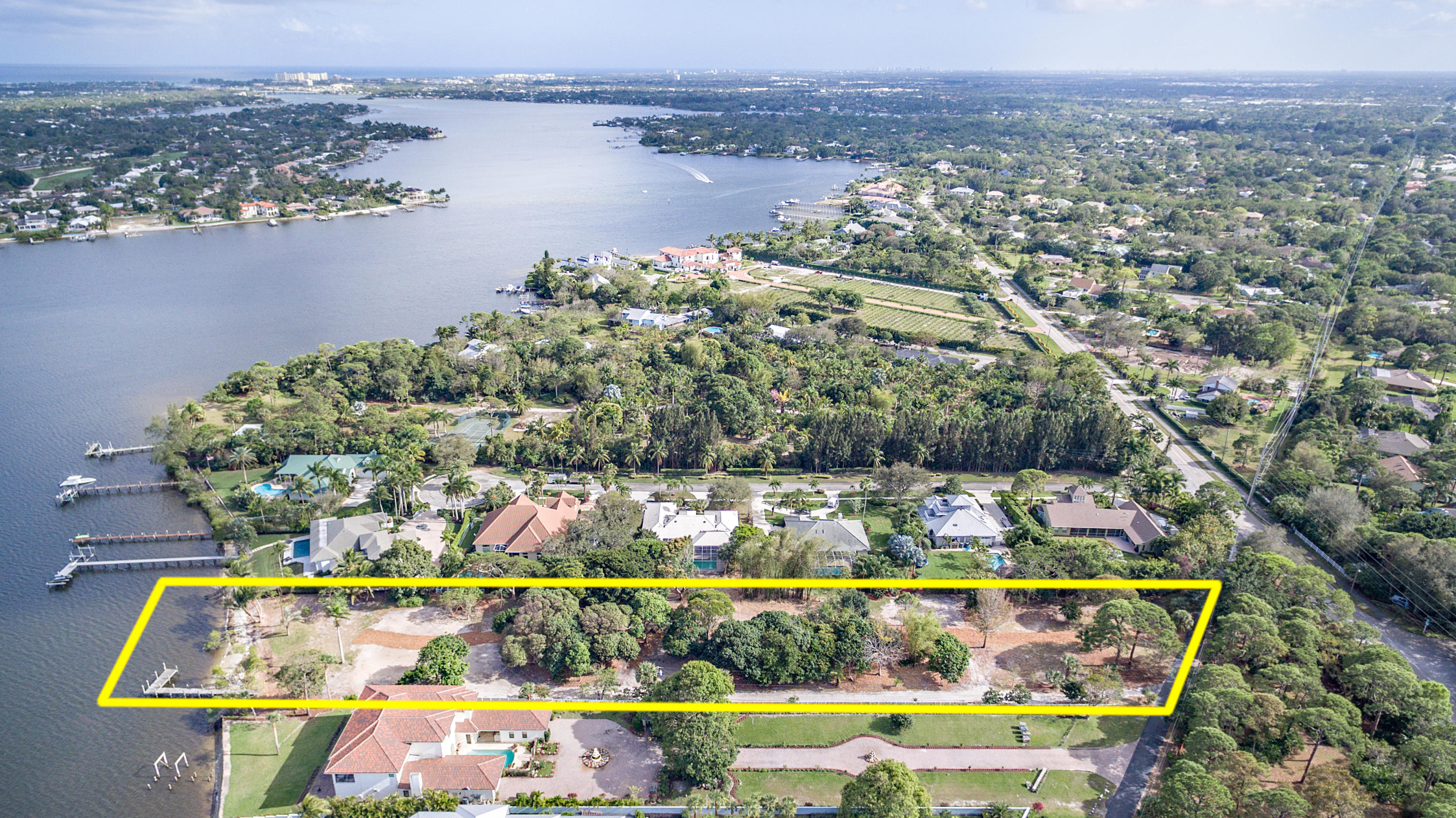 19463 Camp Lane Jupiter, FL 33458 - Photo 5 of 12 19463 Camp Lane, Jupiter