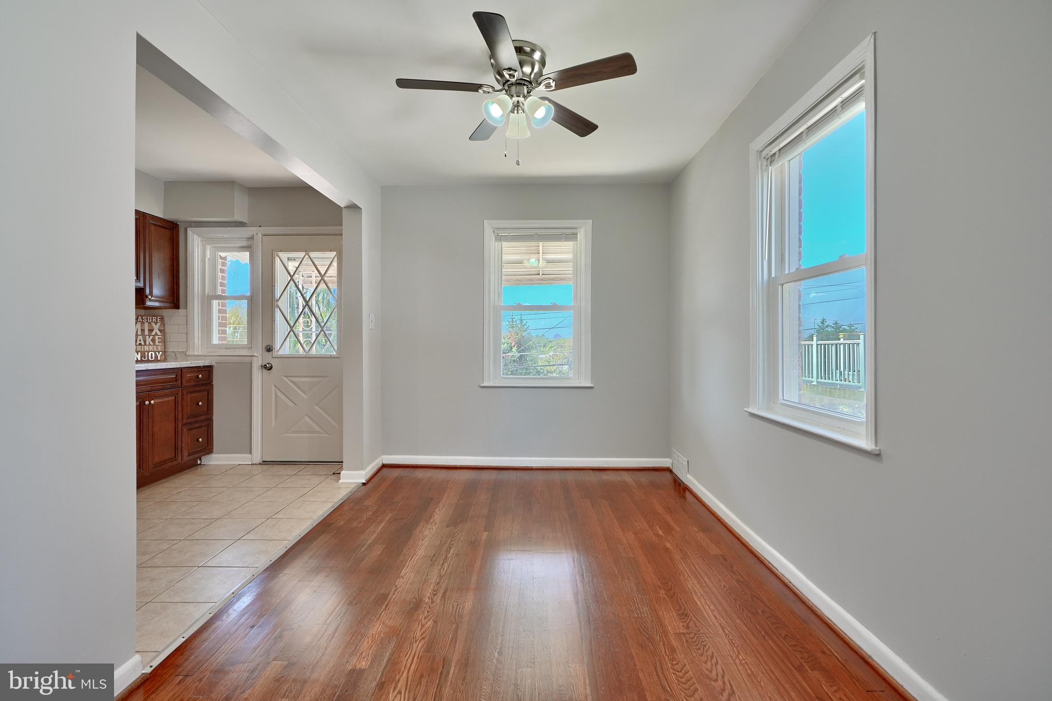 530 47th Street Baltimore, MD 21224 - Photo 8 of 29 DIning room