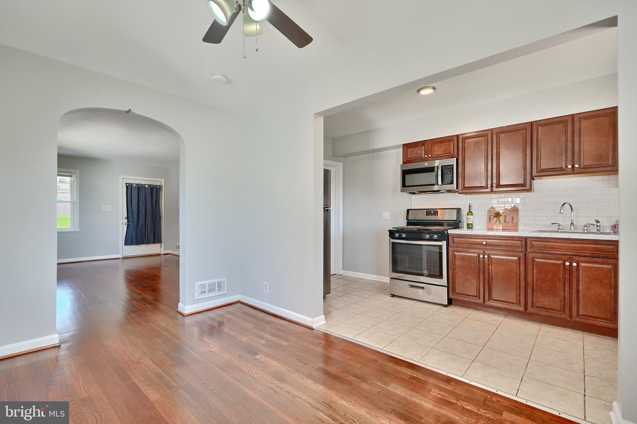 530 47th Street Baltimore, MD 21224 - Photo 9 of 29 Open concept for dining room and kitchen