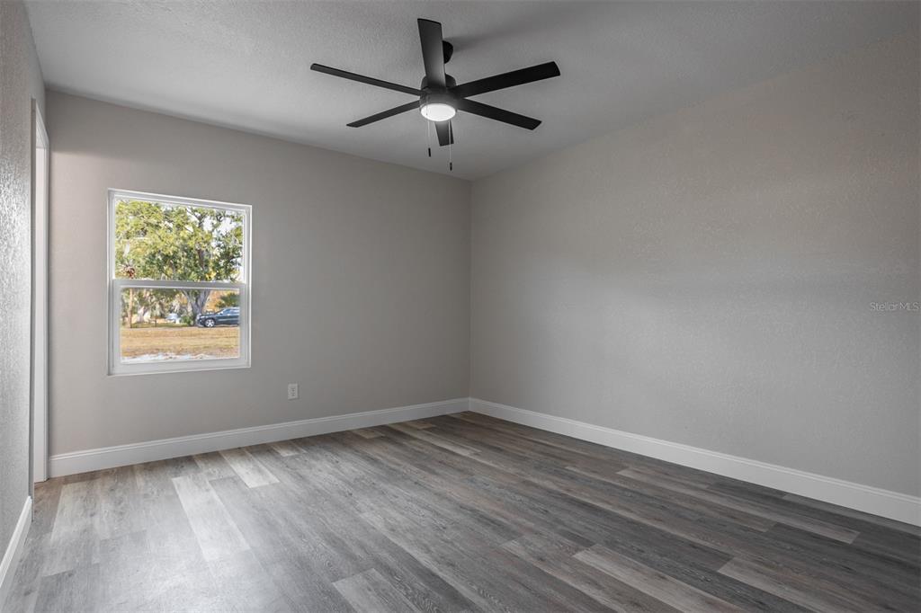 9331 Edison Road Lithia, FL 33547 - Photo 15 of 45