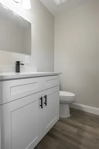 $325,000 | 9331 Edison Road, Lithia, FL 33547