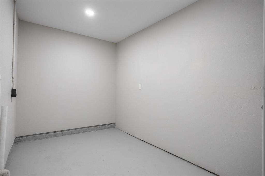 9331 Edison Road Lithia, FL 33547 - Photo 23 of 45