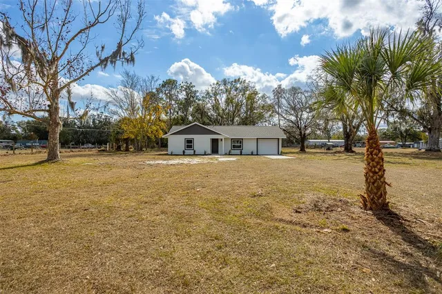 $325,000 | 9331 Edison Road, Lithia, FL 33547