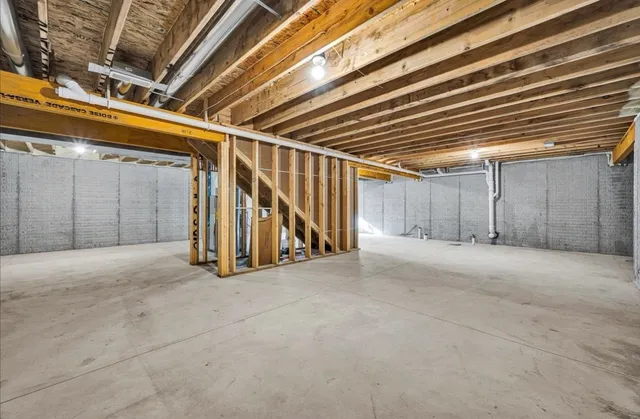 $284,900 | 210 South Oak Street, El Paso, IL 61738