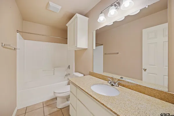 $1,595 | 6916 Cr 1215 Flint Tx 75762, Flint, TX 75762