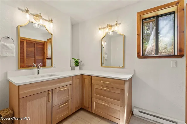 $2,650,000 | 400 South Ohana Beach Drive, Coeur D'Alene, ID 83814