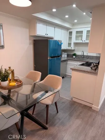 $549,999 | 408 Burchett Street, Unit 5, Glendale, CA 91203