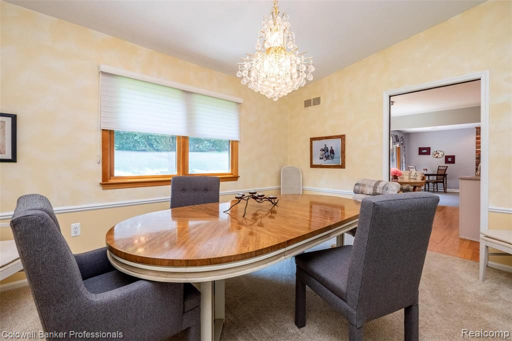 33669 York Ridge Street Farmington Hills, MI 48331 - Photo 20 of 46