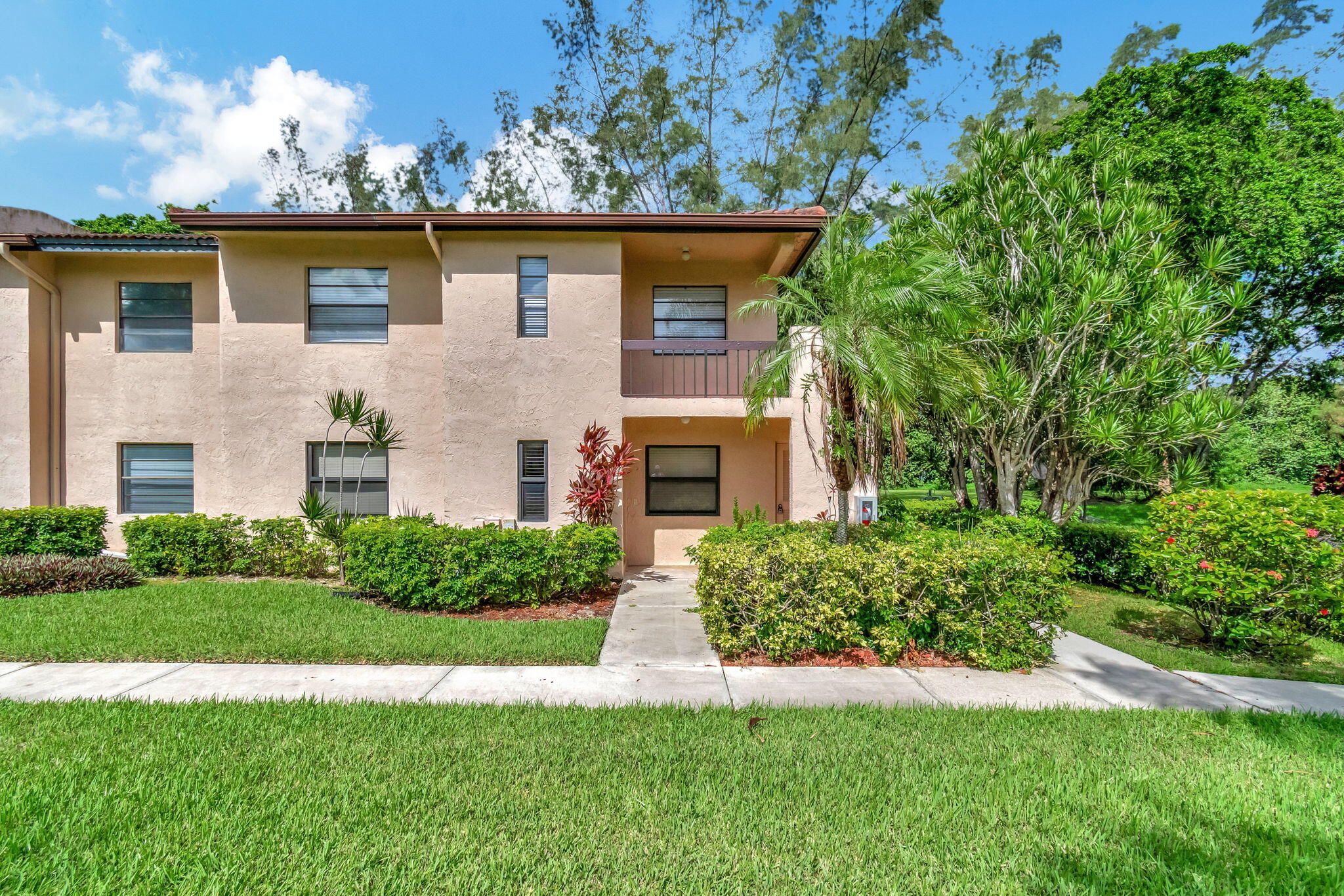 9282 Vista Del Lago, Unit G Boca Raton, FL 33428 - Photo 2 of 76 2-web-or-mls-DSC_2176