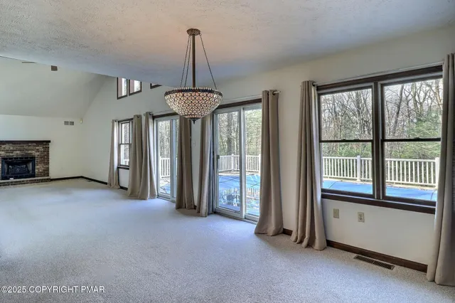 $429,800 | 641 Long Mountain Road, Effort, PA 18330