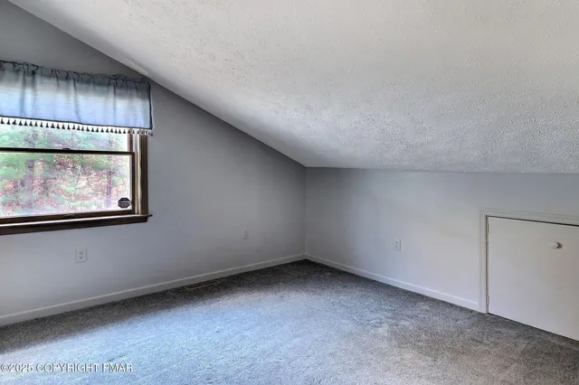 $429,800 | 641 Long Mountain Road, Effort, PA 18330