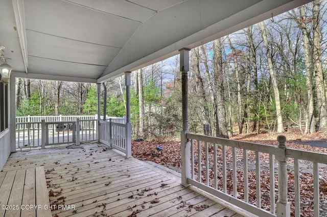 $429,800 | 641 Long Mountain Road, Effort, PA 18330