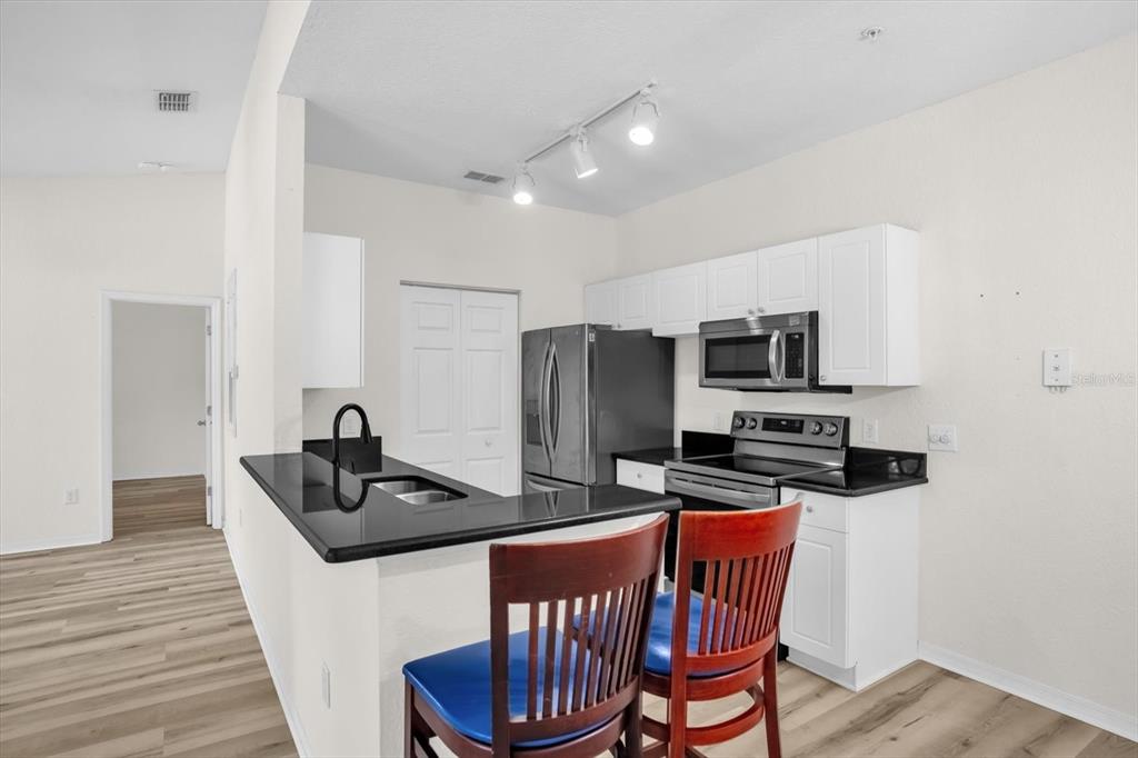 845 Grand Regency Pointe, Unit 203 Altamonte Springs, FL 32714 - Photo 6 of 28