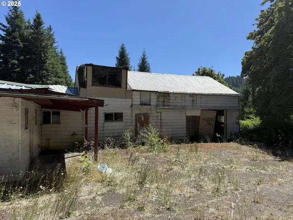 $230,000 | 24600 Highway 36, Cheshire, OR 97419