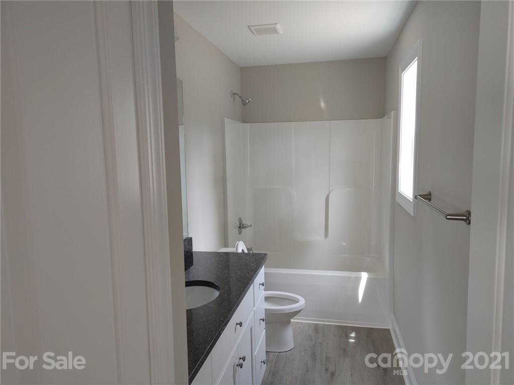 1009 South Ridge Avenue Kannapolis, NC 28083 - Photo 3 of 20 Gallery Image 3